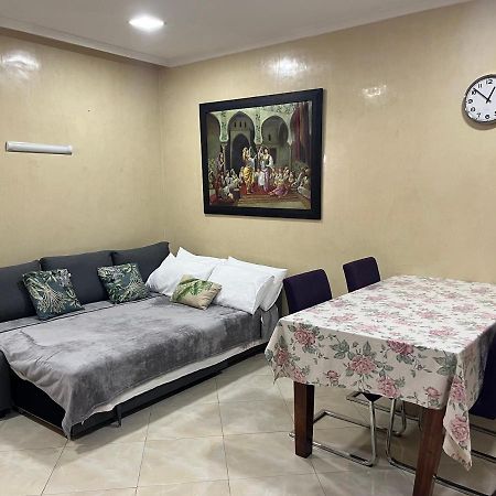 Appartement Elegant Et Climatise Au Centre Avec Terrasse - Proche Plage Et Attractions ! Tanger Eksteriør bilde