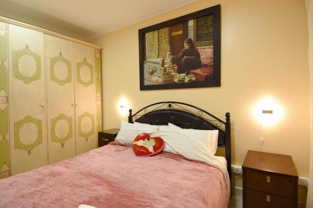 Appartement Elegant Et Climatise Au Centre Avec Terrasse - Proche Plage Et Attractions ! Tanger Eksteriør bilde
